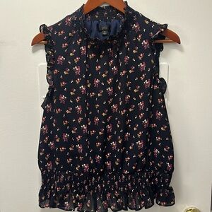 J. Crew – Sleeveless smocked top in ditsy floral - lightly worn